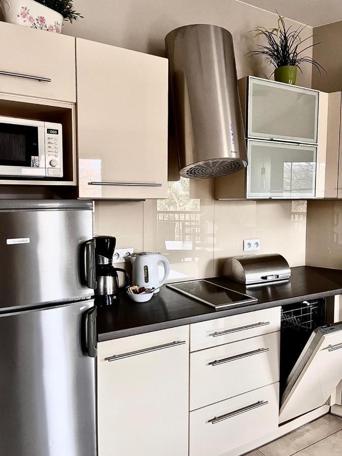 Trevilles Apartamenty Londyn シクラルスカ・ポレンバ エクステリア 写真